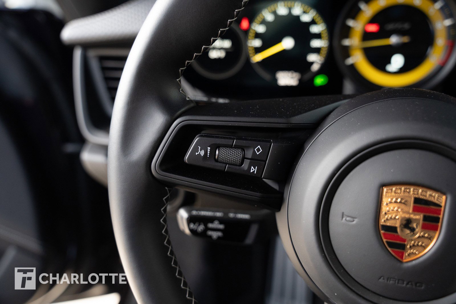 Used 2022 Porsche 911 GT3 image 27