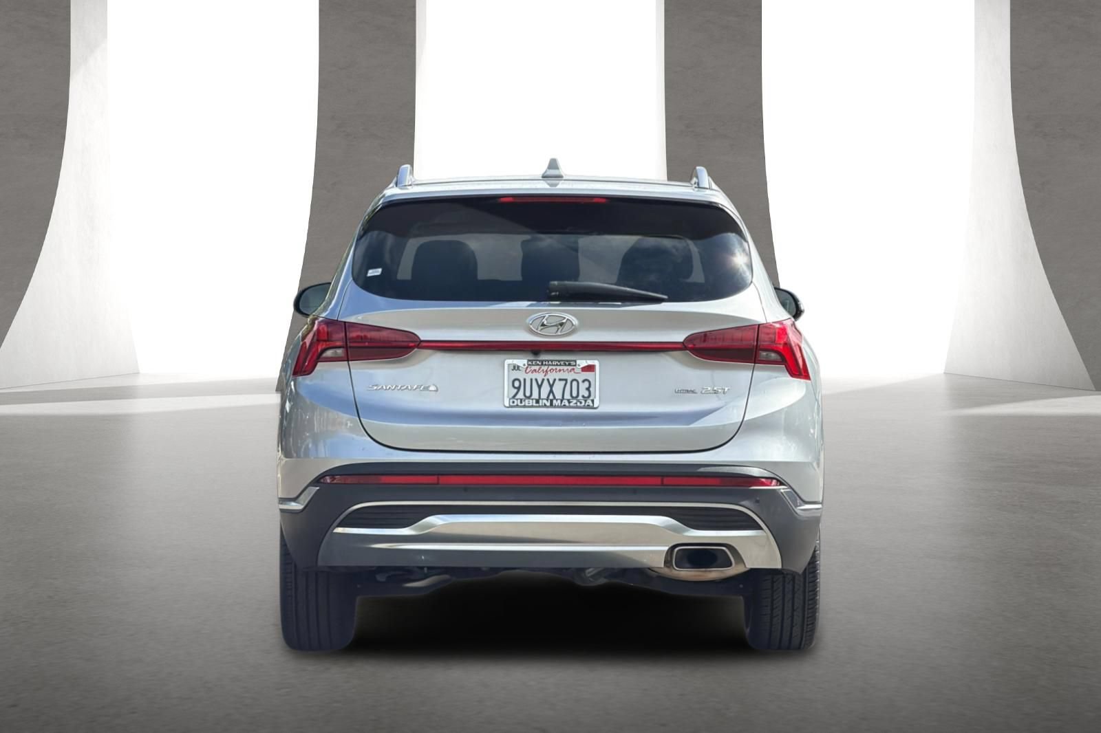 Used 2023 Hyundai Santa Fe Limited AWD/4WD image 5