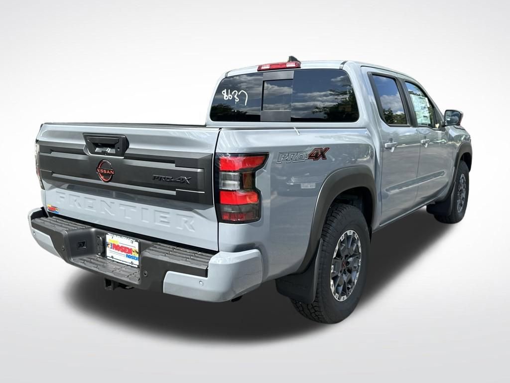 New 2025 Nissan Frontier PRO-4X w/ Pro Convenience Package image 5