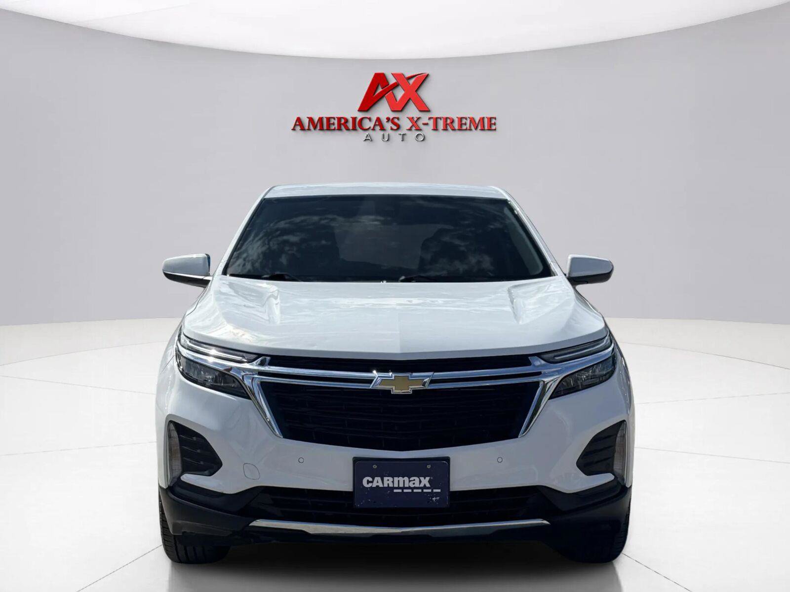 Used 2023 Chevrolet Equinox LT FWD image 9