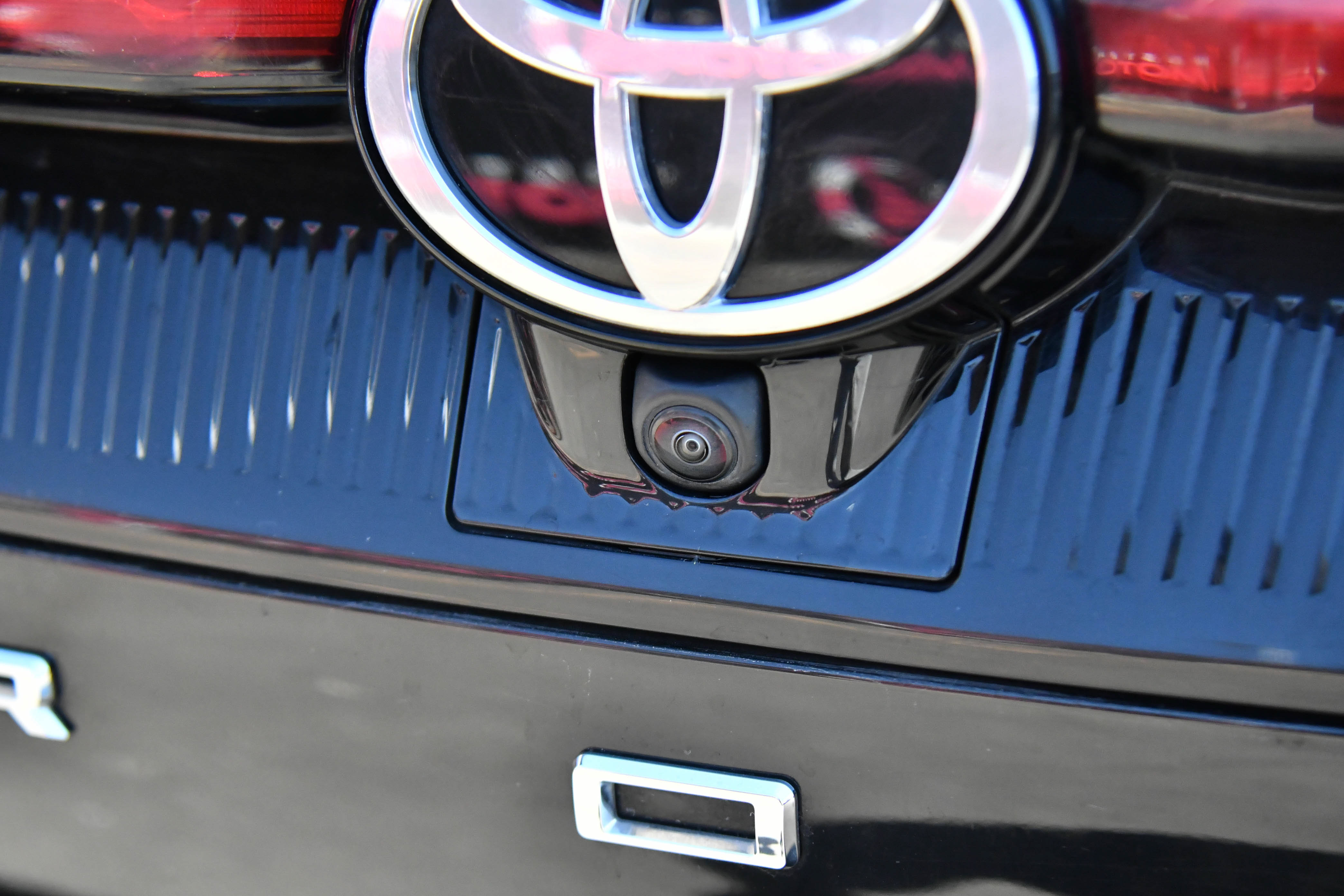 Used 2023 Toyota Crown w/ Carpet Mat Package (TMS) AWD/4WD image 41