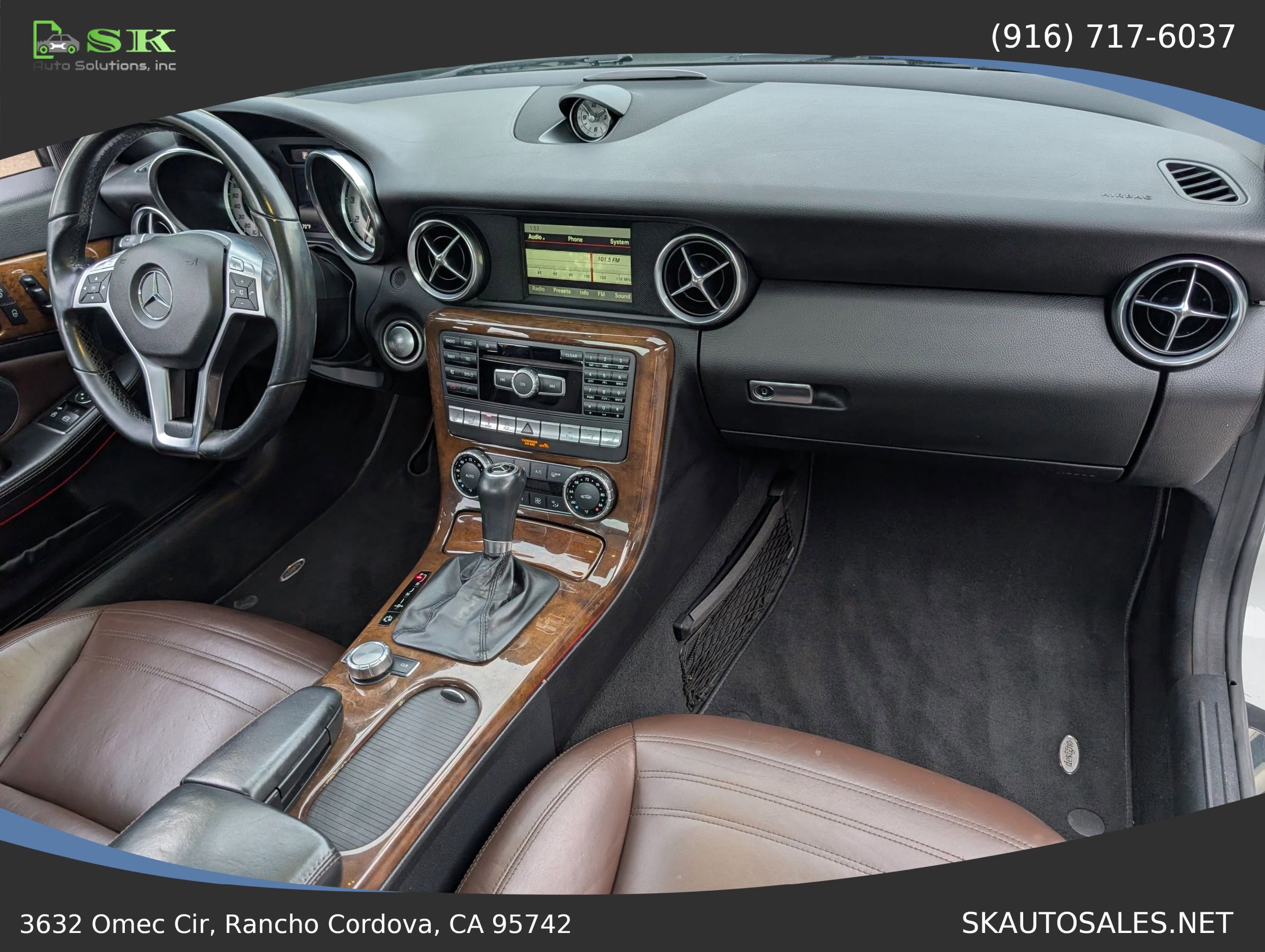 Used 2015 Mercedes-Benz SLK 250 image 28