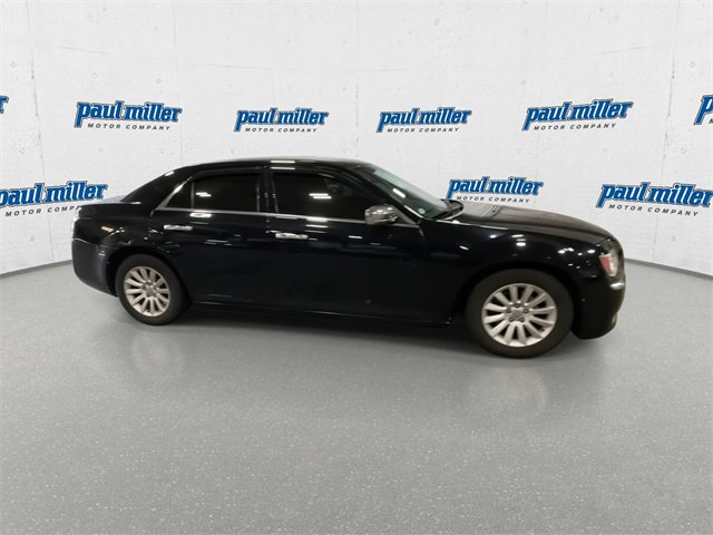 Used 2013 Chrysler 300 image 13