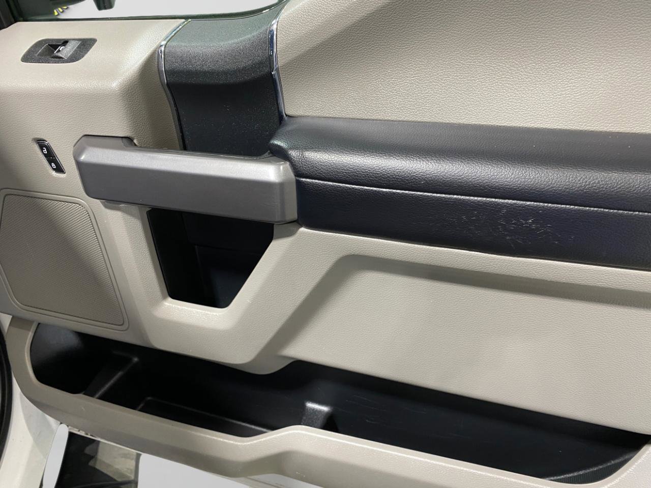 Used 2021 Ford F250 XLT w/ FX4 Off-Road Package image 21