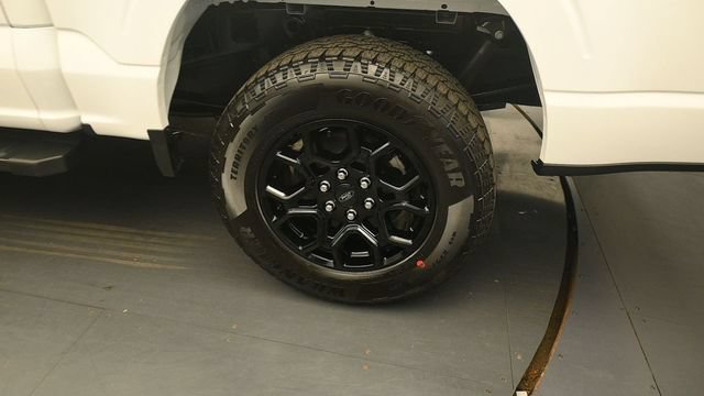 New 2026 Ford F150 XLT w/ Equipment Group 302A MID AWD/4WD image 9