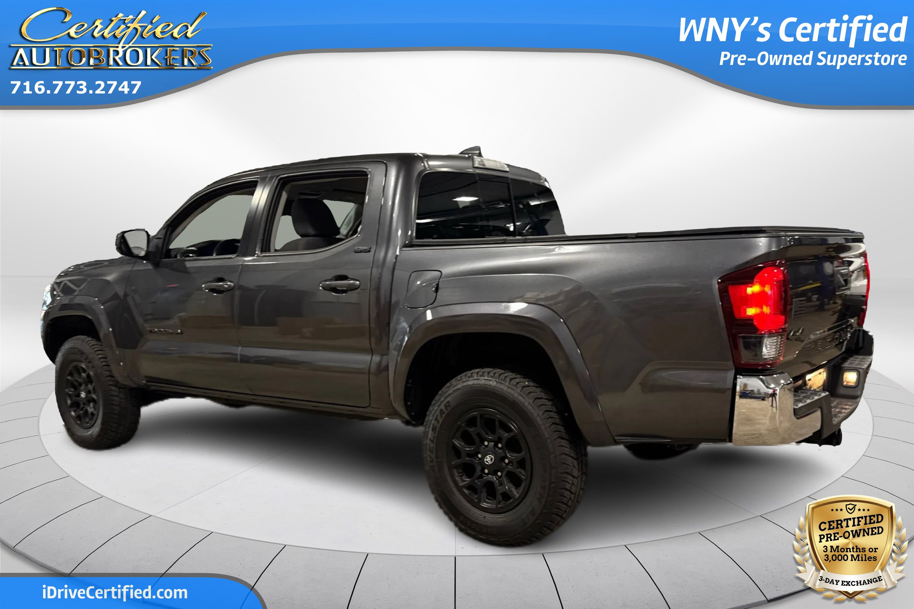 Used 2022 Toyota Tacoma SR5 image 8
