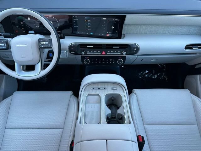 Used 2026 Hyundai Palisade Calligraphy AWD/4WD image 16