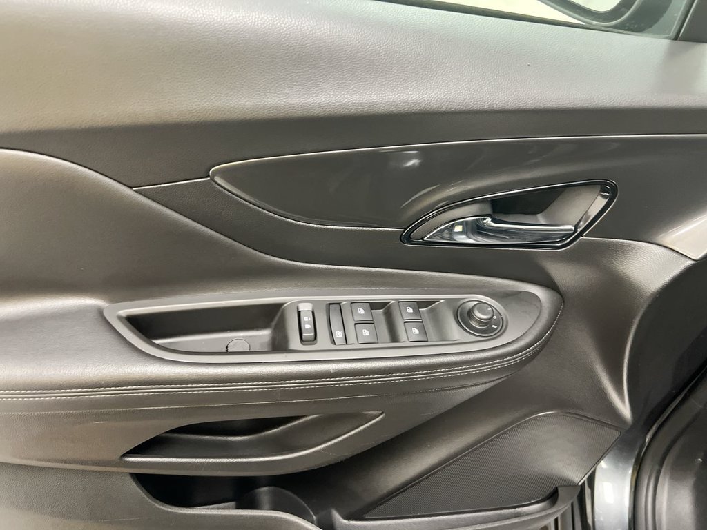Used 2017 Buick Encore Preferred w/ Experience Buick Package FWD image 22