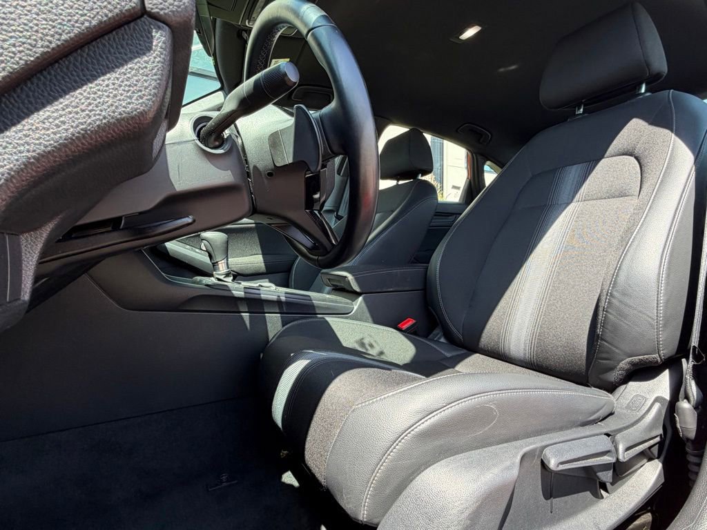 Used 2025 Honda Civic Sport image 5