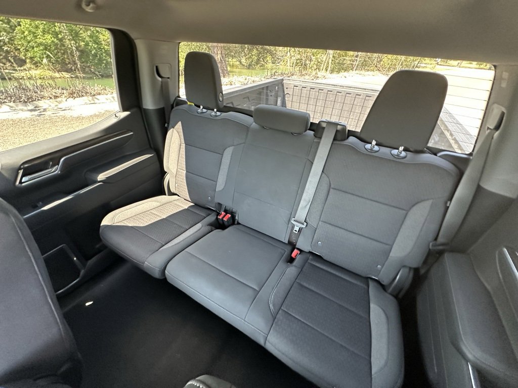 Used 2023 Chevrolet Silverado 1500 LT image 22