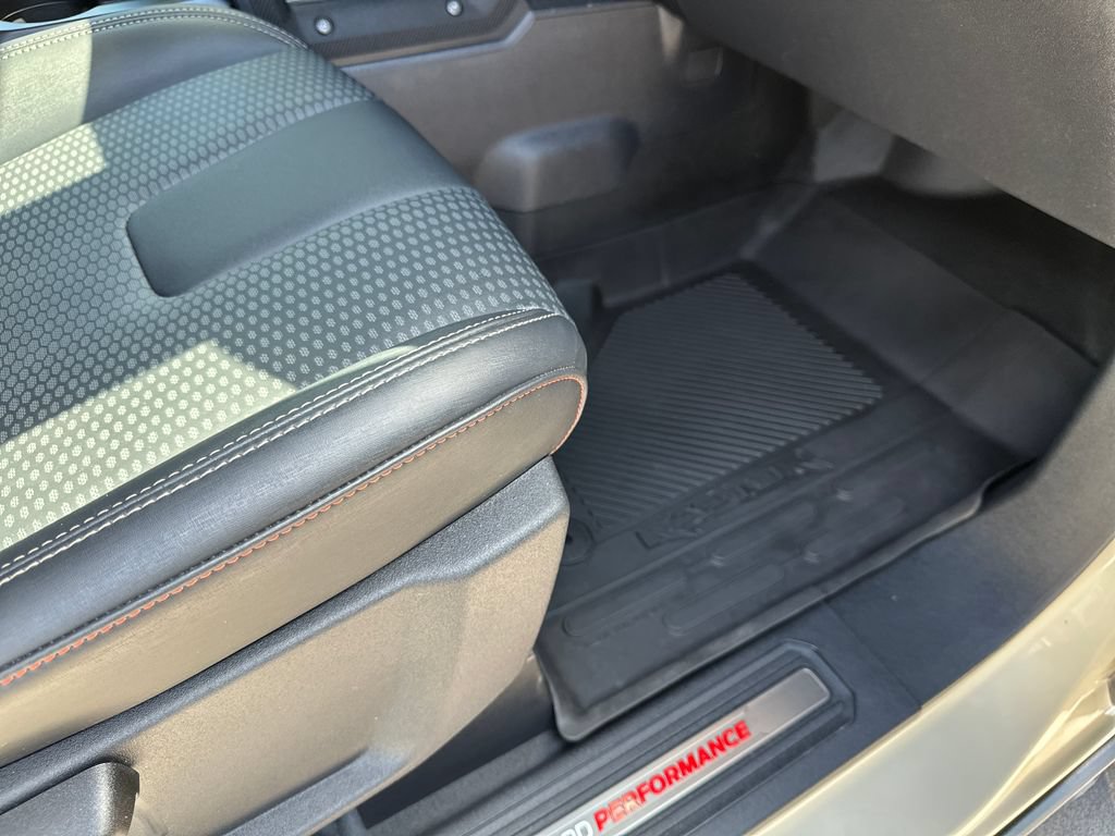 Used 2025 Ford Bronco Raptor AWD/4WD image 39