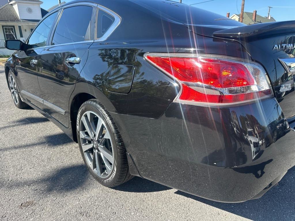 Used 2015 Nissan Altima 2.5 S w/ Power Driver Seat Package image 11