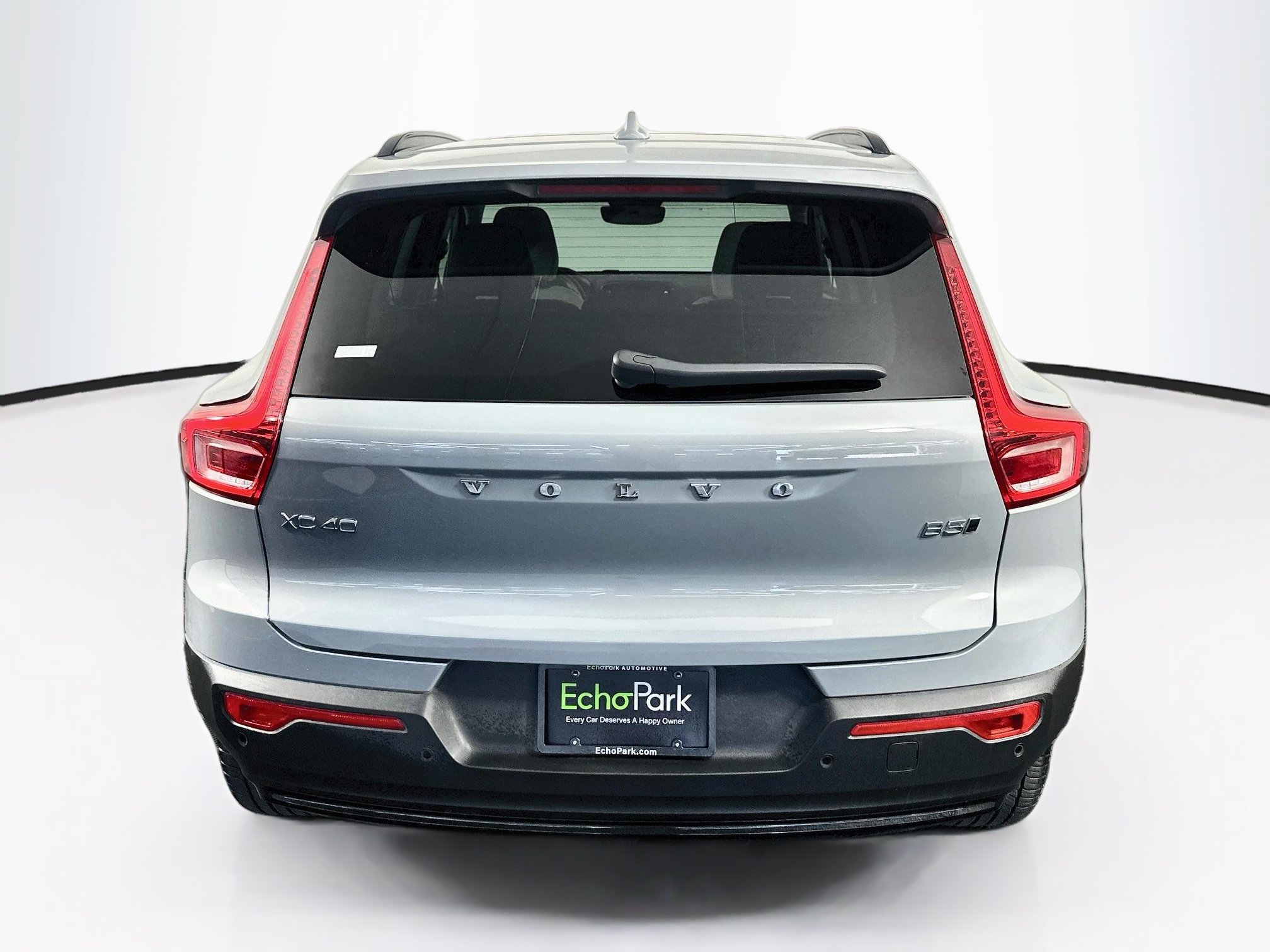 Used 2026 Volvo XC40 B5 Plus AWD/4WD image 7