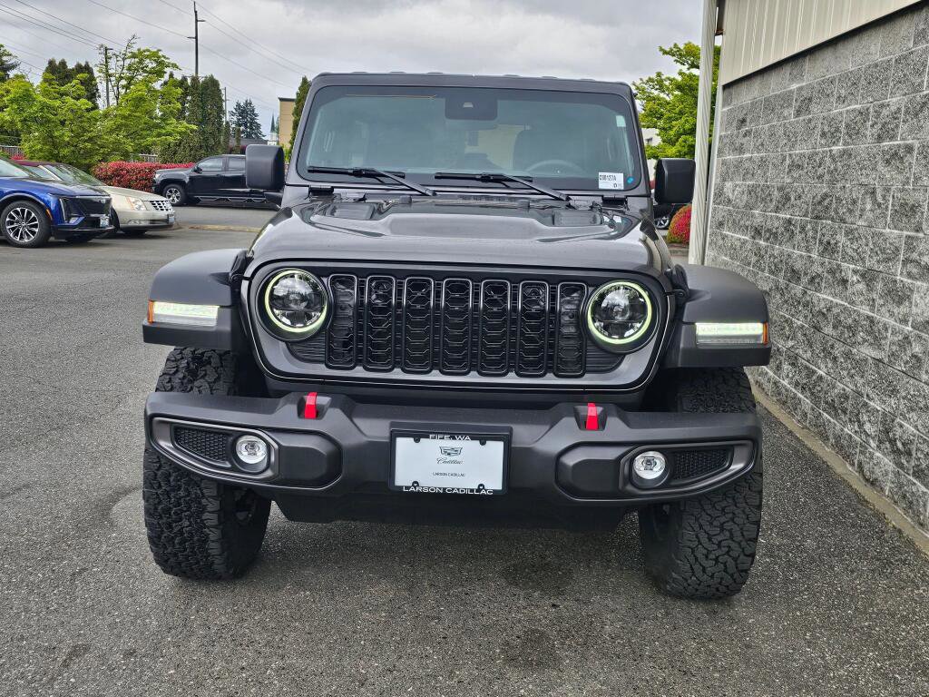 Used 2024 Jeep Wrangler Unlimited Rubicon w/ Safety Group AWD/4WD image 11