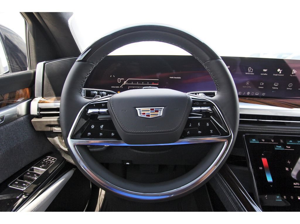 New 2026 Cadillac Escalade ESV Platinum Sport w/ LPO, ONYX Package AWD/4WD image 14