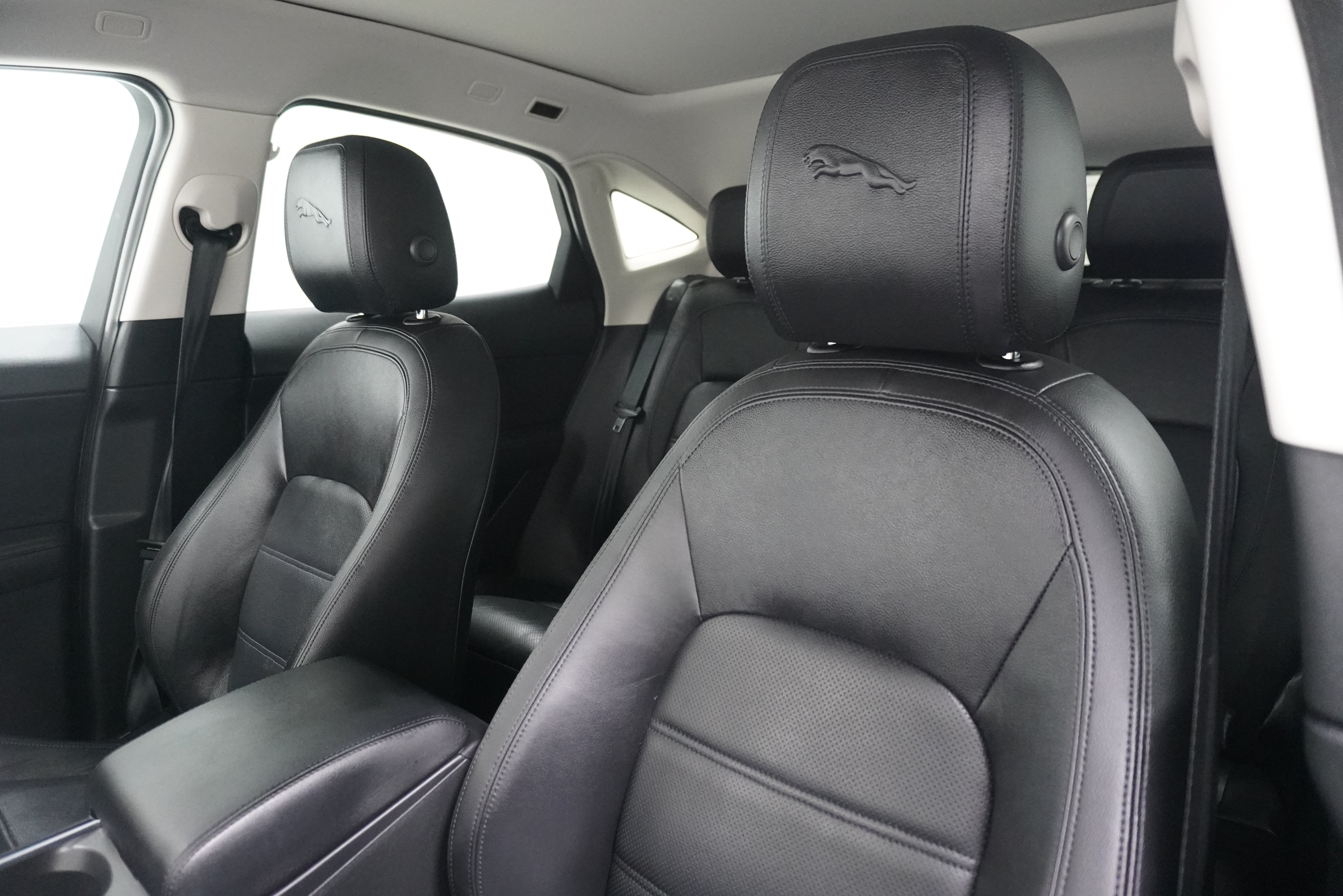 Used 2021 Jaguar E-PACE SE AWD/4WD image 11