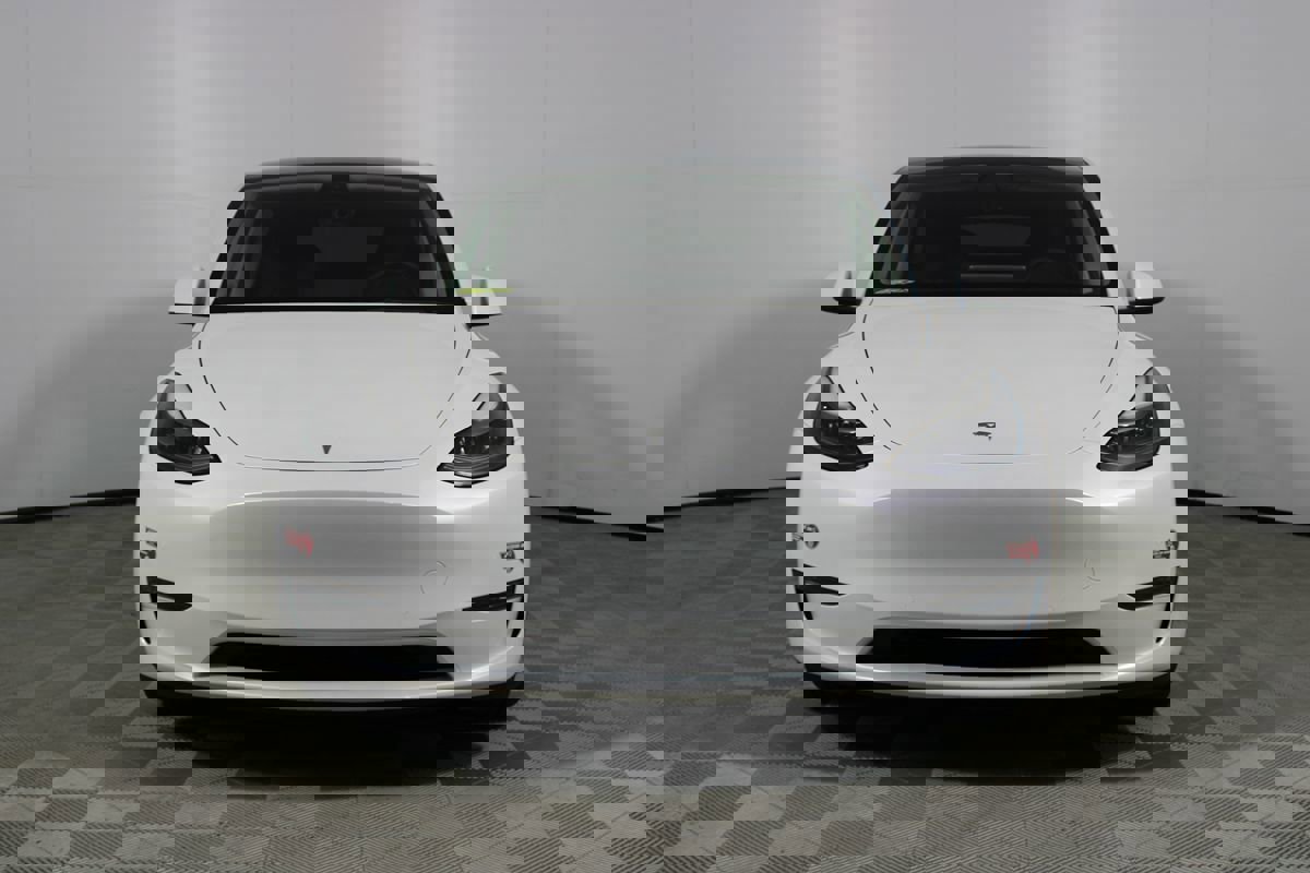 Used 2022 Tesla Model Y Performance image 2