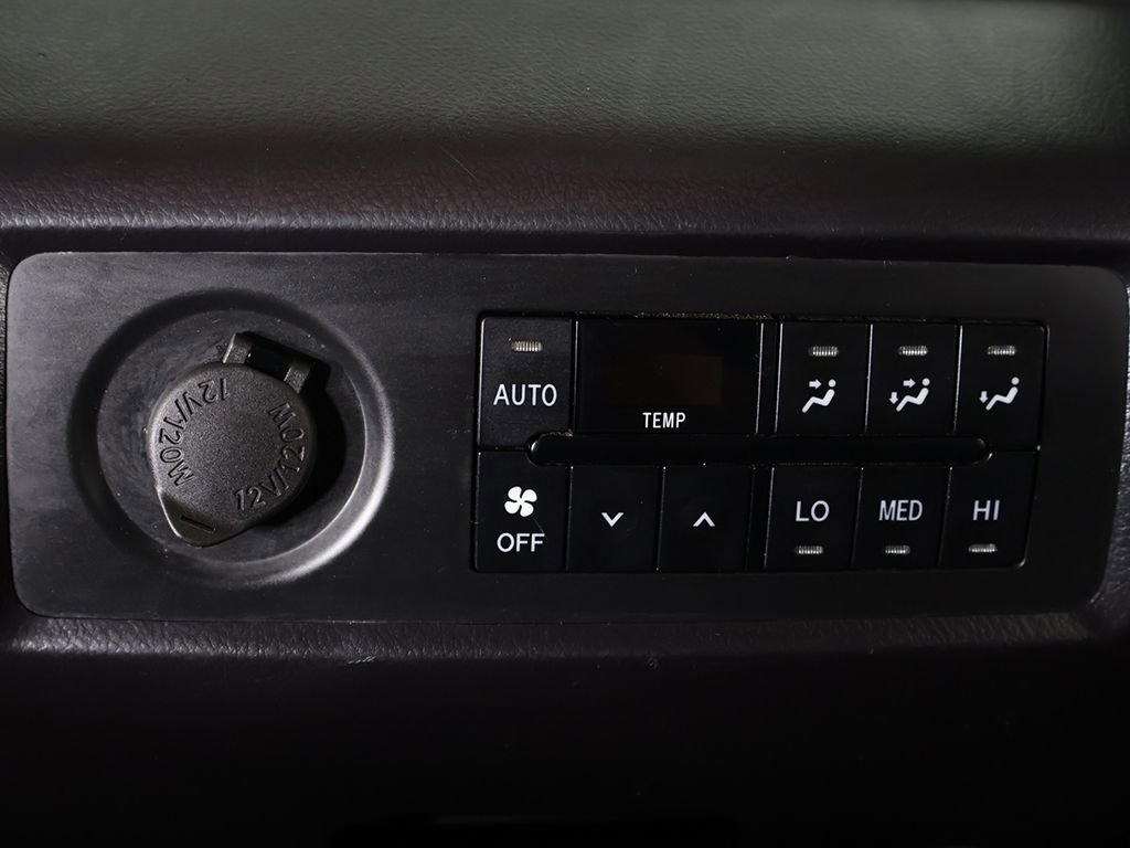 Used 2018 Toyota Sequoia TRD Sport image 55