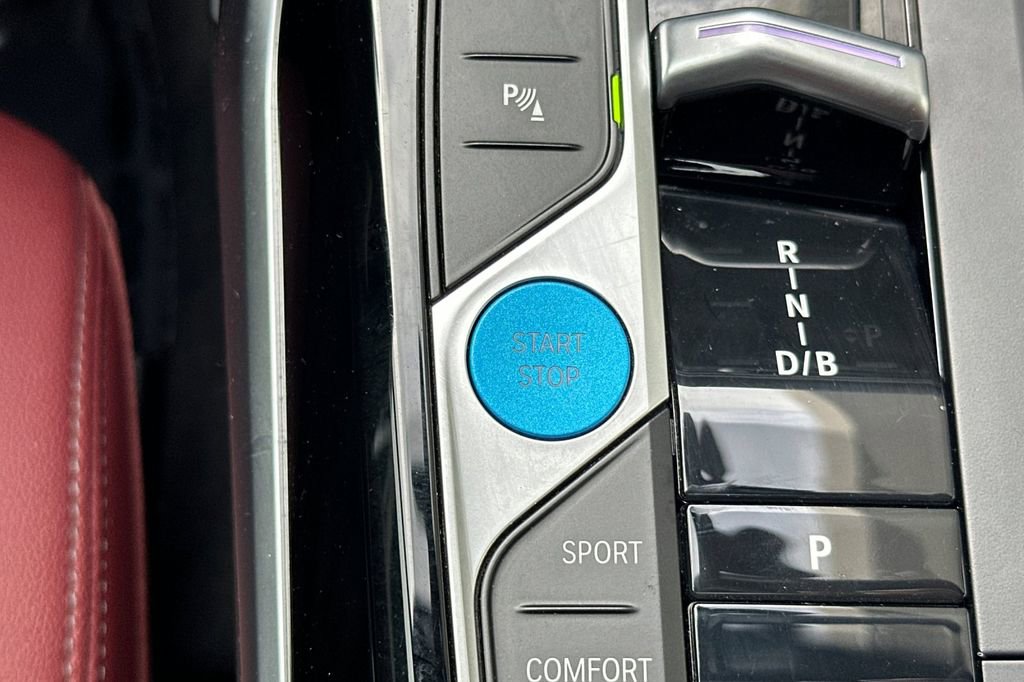 Used 2023 BMW i4 eDrive40 w/ Premium Package image 25