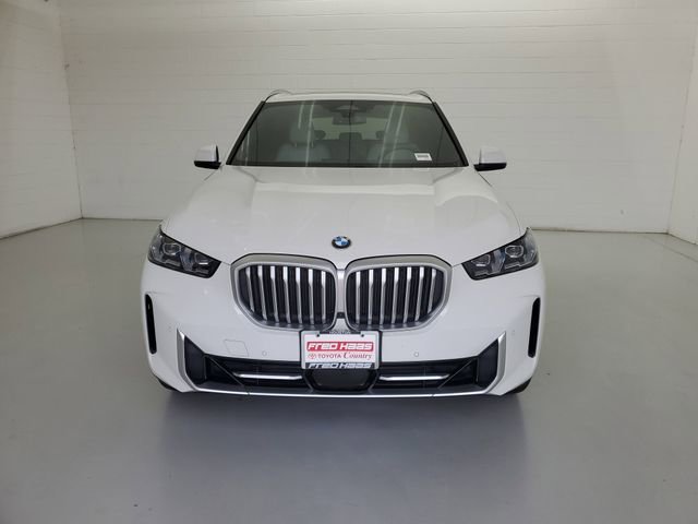 Used 2024 BMW X5 sDrive40i w/ Premium Package RWD image 3
