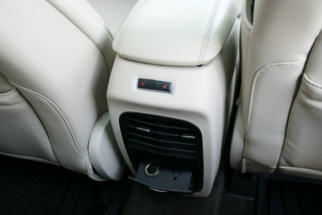 Used 2018 Lincoln MKC Reserve w/ Lincoln MKC Climate Package image 34