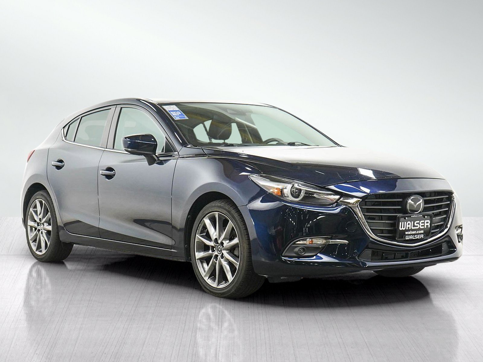 Used 2018 MAZDA MAZDA3 Grand Touring w/ Premium Equipment Package FWD image 7