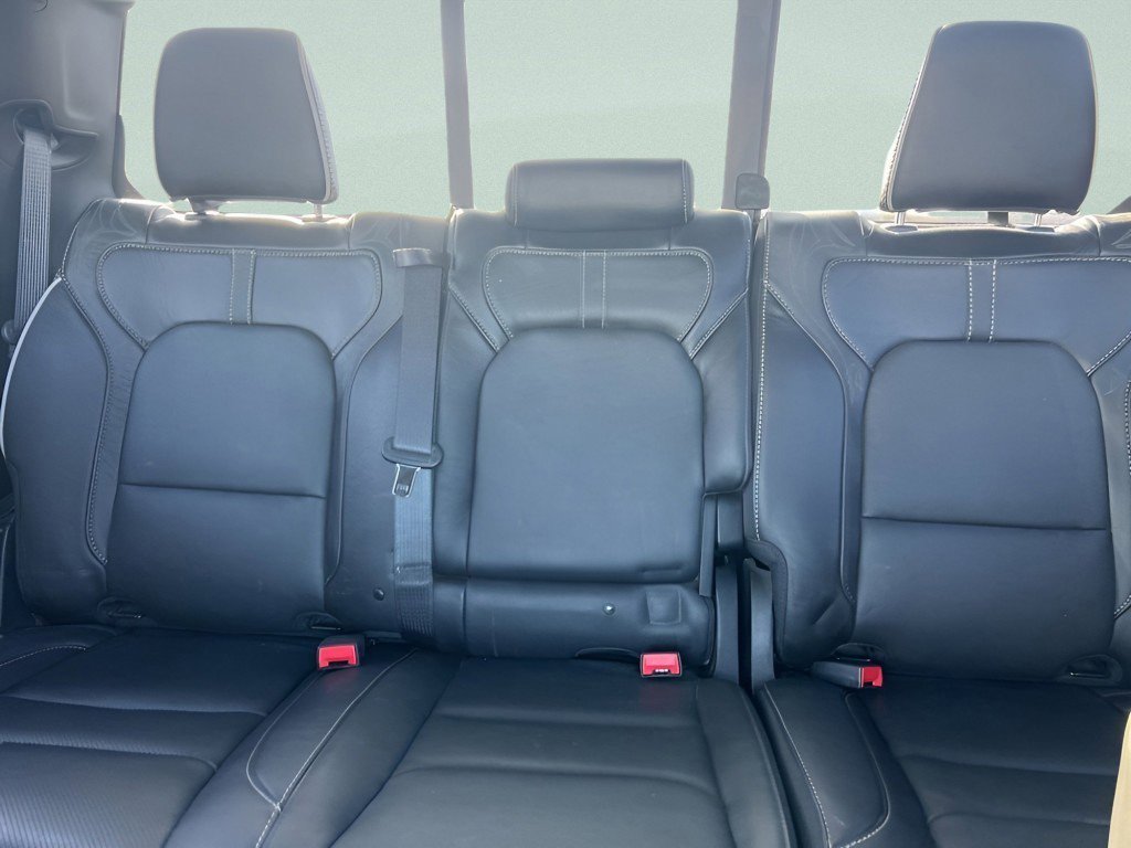 Used 2022 RAM 1500 Limited w/ Body-Colour Bumper Group image 22