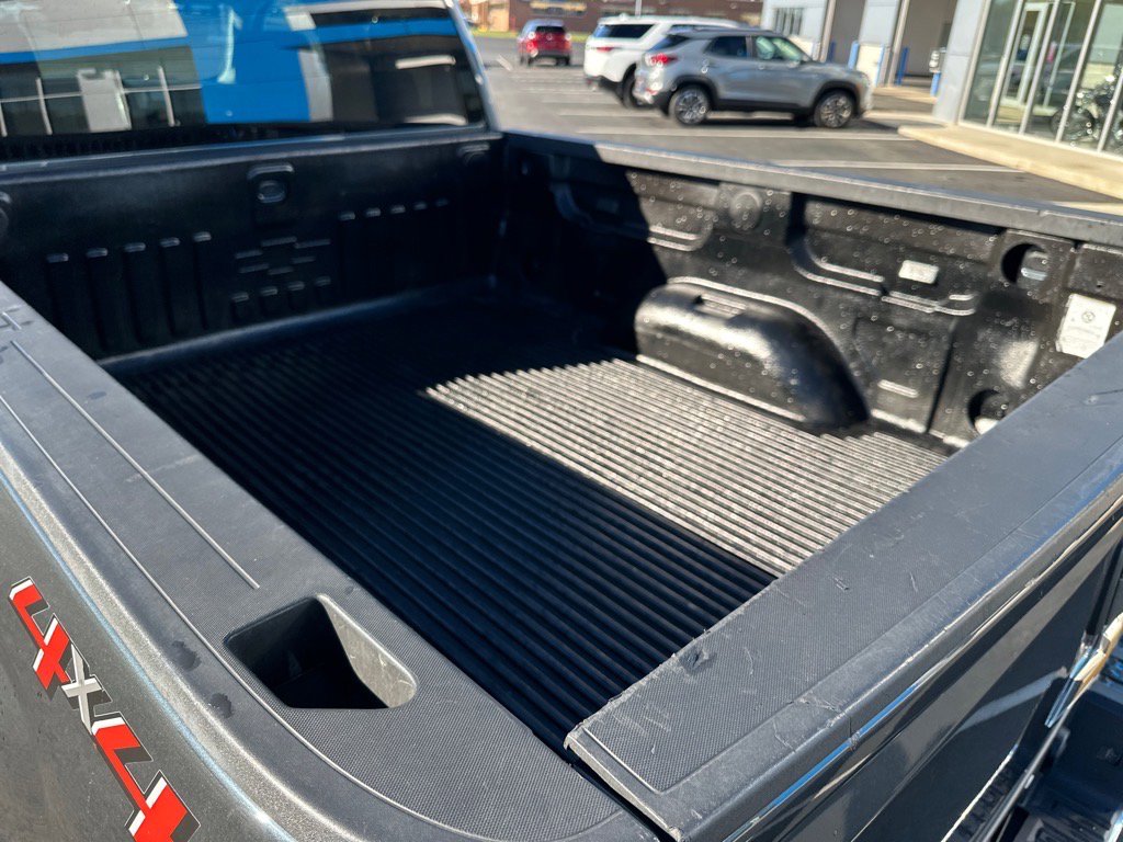 Used 2019 Chevrolet Silverado 1500 LT w/ All Star Edition image 18