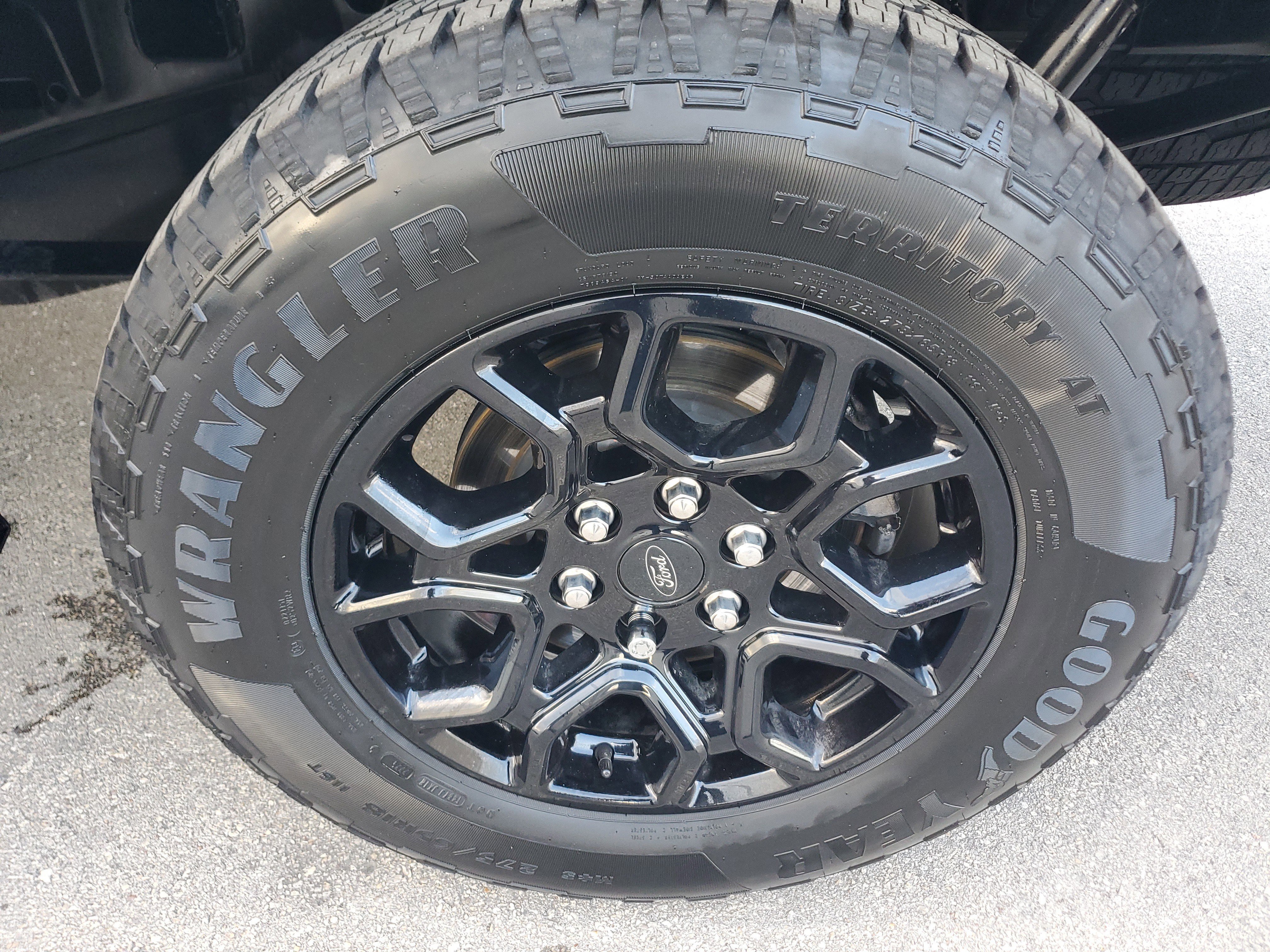 Used 2024 Ford F150 XLT w/ XLT Black Appearance Package image 23