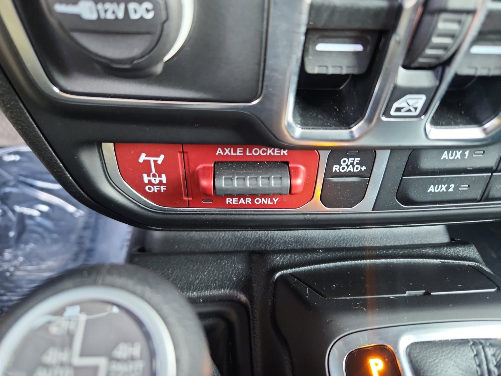 Used 2025 Jeep Wrangler Willys image 34