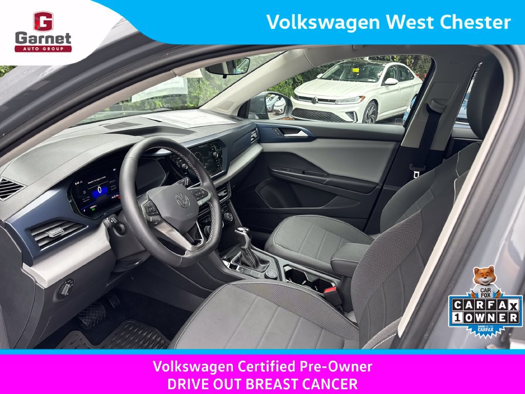 Used 2023 Volkswagen Taos SE w/ Panoramic Sunroof Package AWD/4WD image 10