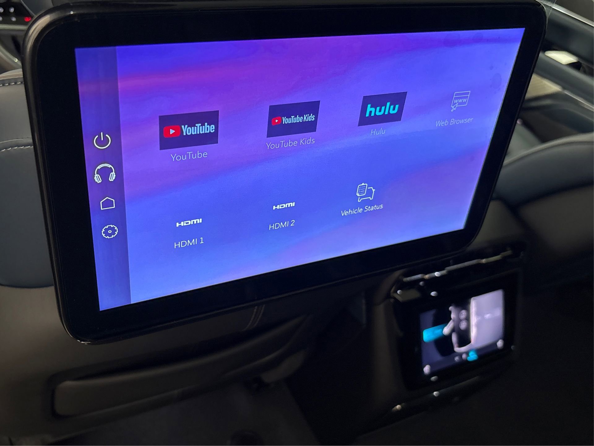 New 2025 Cadillac Escalade IQ Luxury 2 w/ LPO, Radiant Package image 22