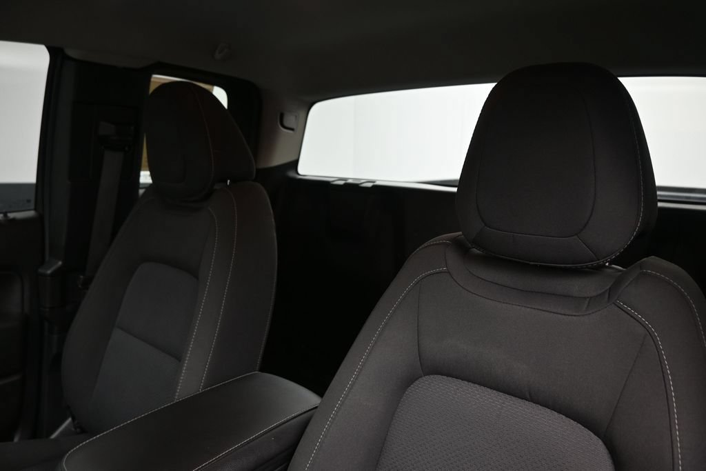 Used 2021 Chevrolet Colorado LT w/ Fleet Safety Package RWD image 2