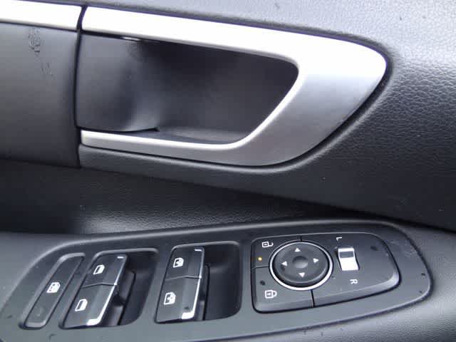 Used 2024 Hyundai Sonata SEL FWD image 13