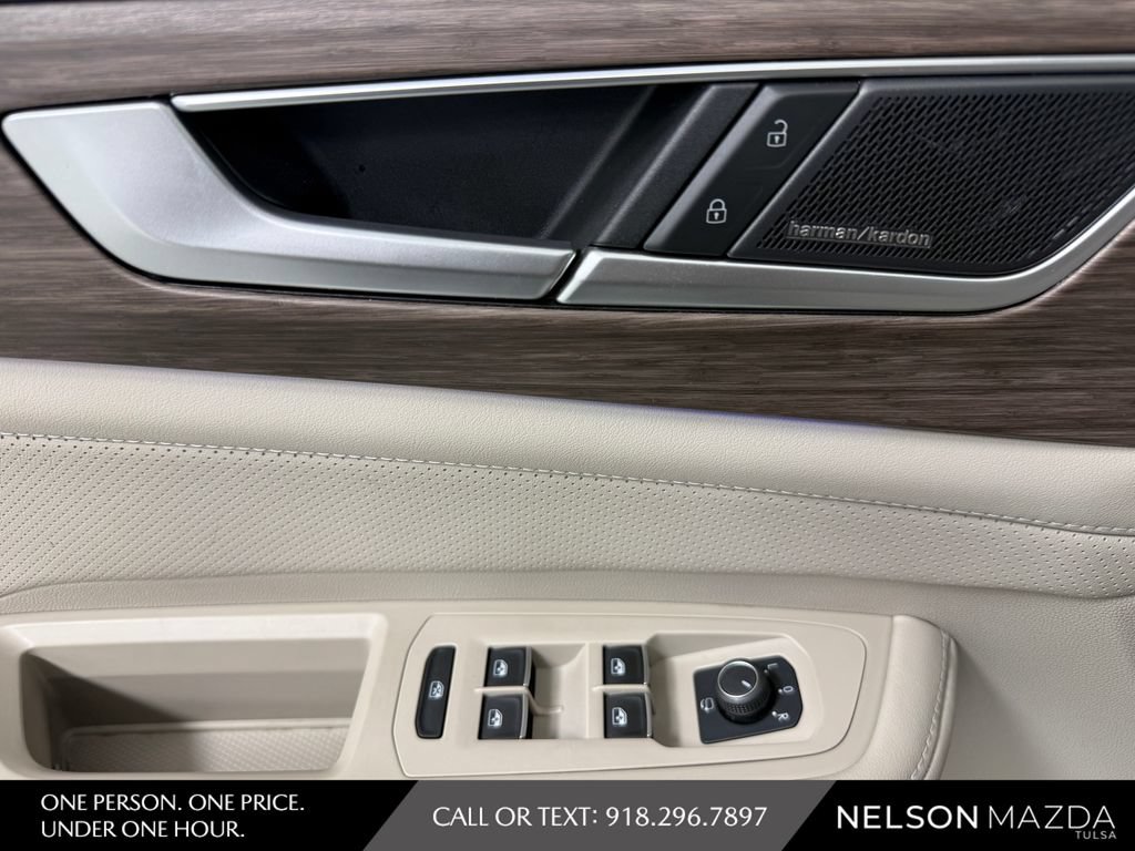 Used 2024 Volkswagen Atlas SEL Premium R-Line AWD/4WD image 20
