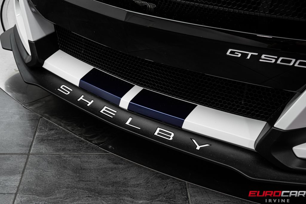 Used 2022 Ford Mustang Shelby GT500 w/ Technology Package RWD image 13