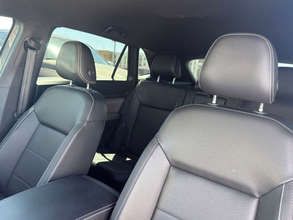 Used 2023 Volkswagen Atlas Cross Sport SE image 14