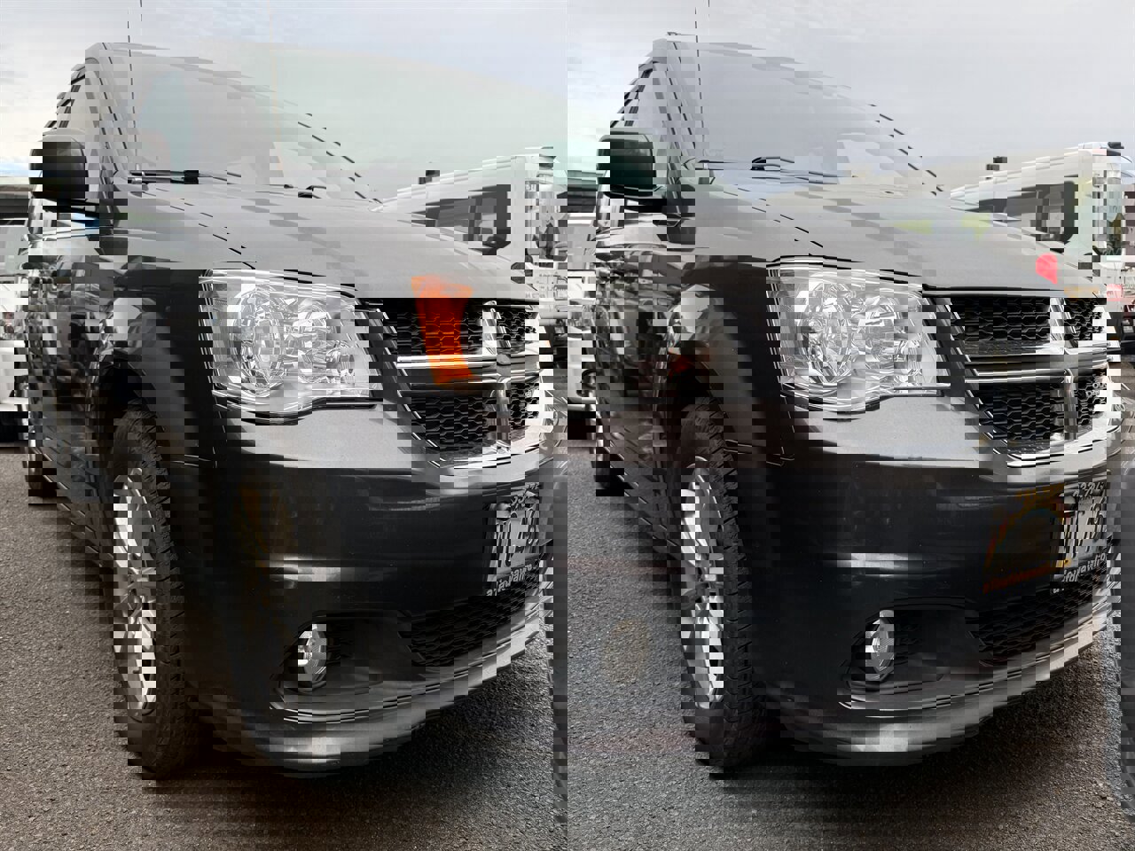 Used 2019 Dodge Grand Caravan SXT FWD image 4