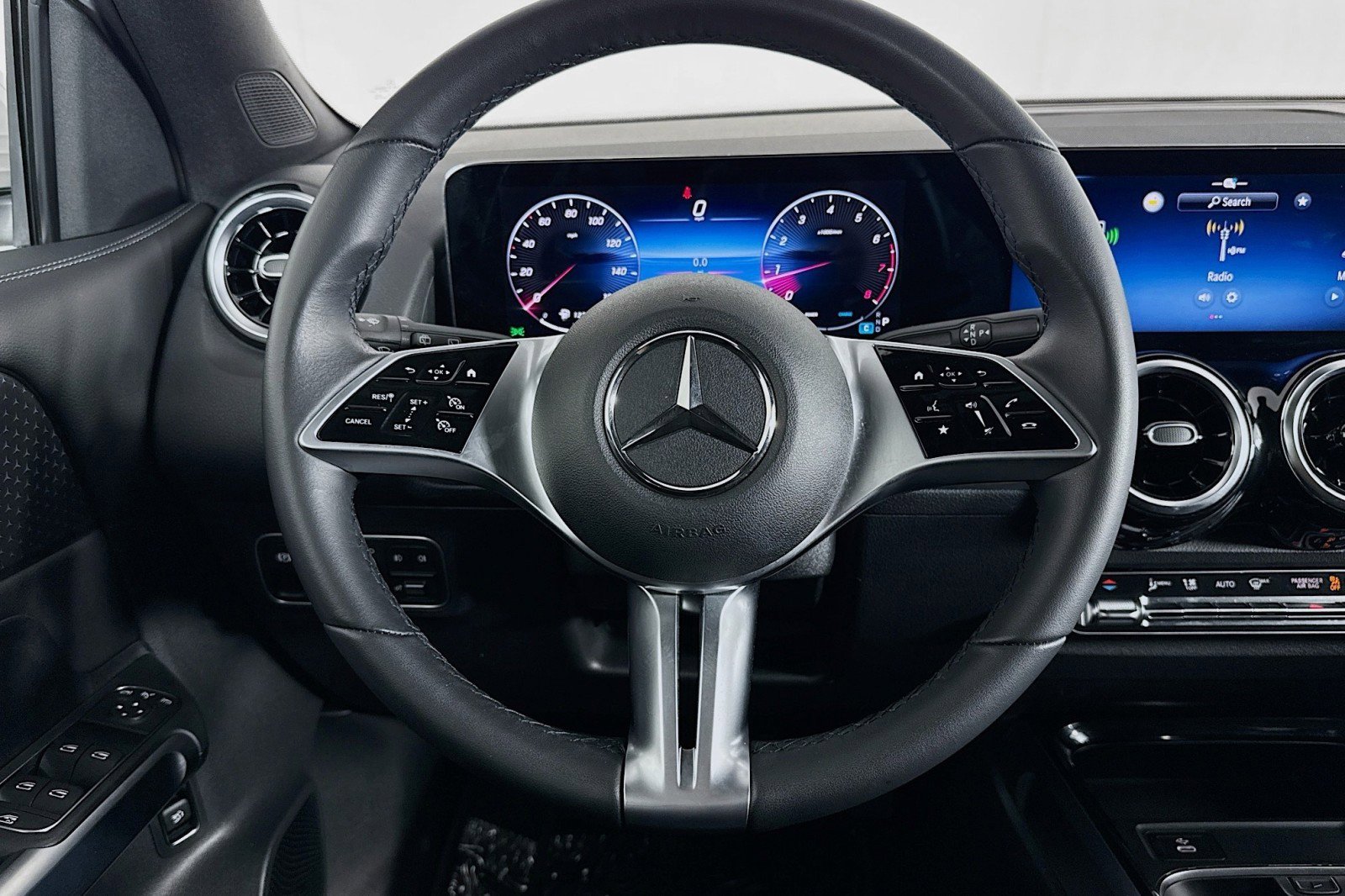 Certified 2026 Mercedes-Benz GLB 250 image 17