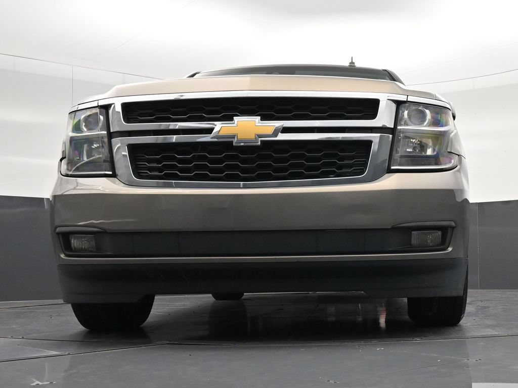 Used 2017 Chevrolet Suburban LT w/ Max Trailering Package RWD image 34