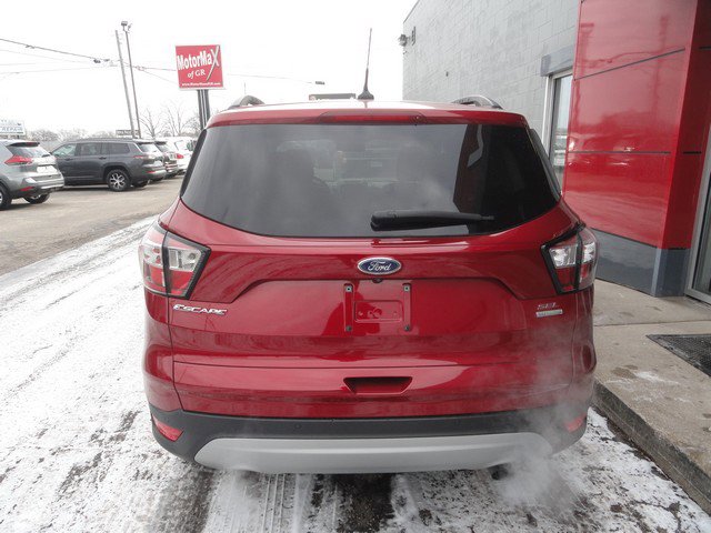 Used 2018 Ford Escape SEL FWD image 2