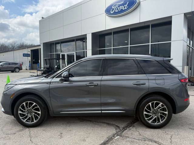 Used 2022 Lincoln Corsair FWD image 4