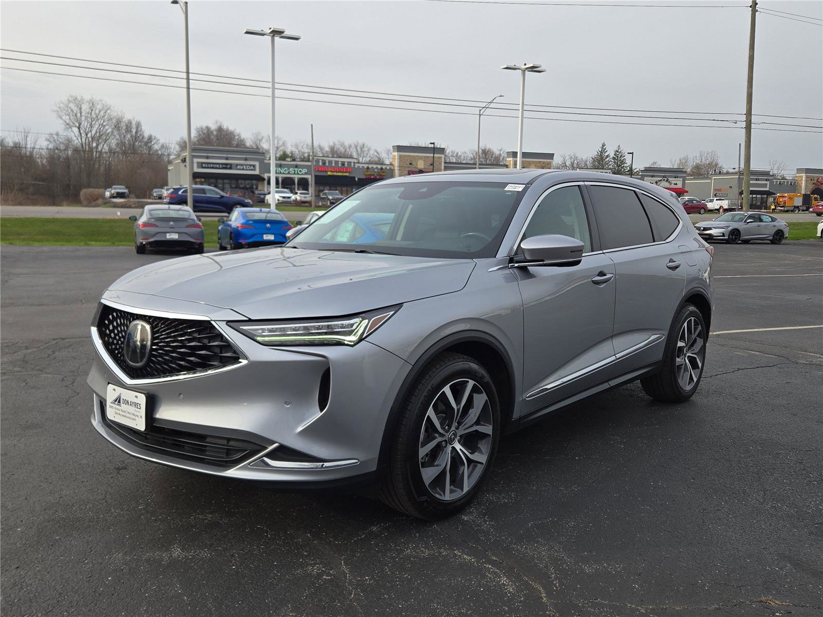 Certified 2023 Acura MDX SH-AWD w/ Technology Package image 2
