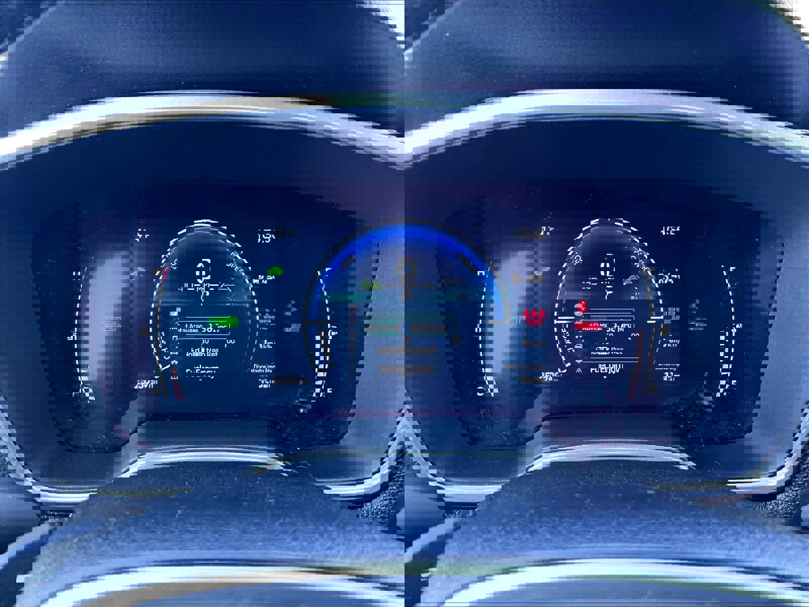 Used 2023 Toyota Corolla Cross XSE w/ Convenience Package image 25