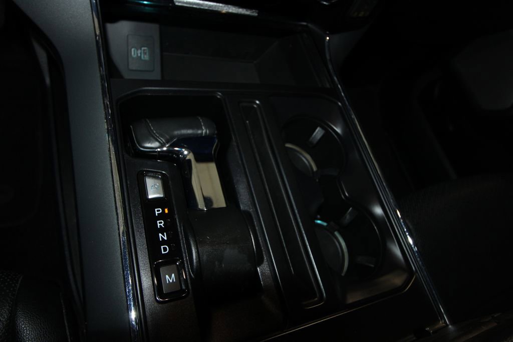 Used 2021 Ford F150 Lariat image 19