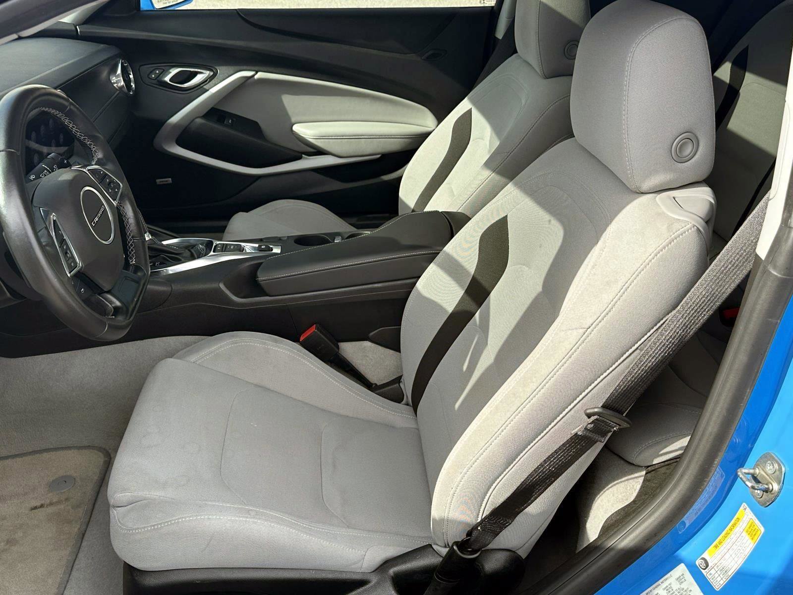 Used 2023 Chevrolet Camaro LT w/ RS Package image 17