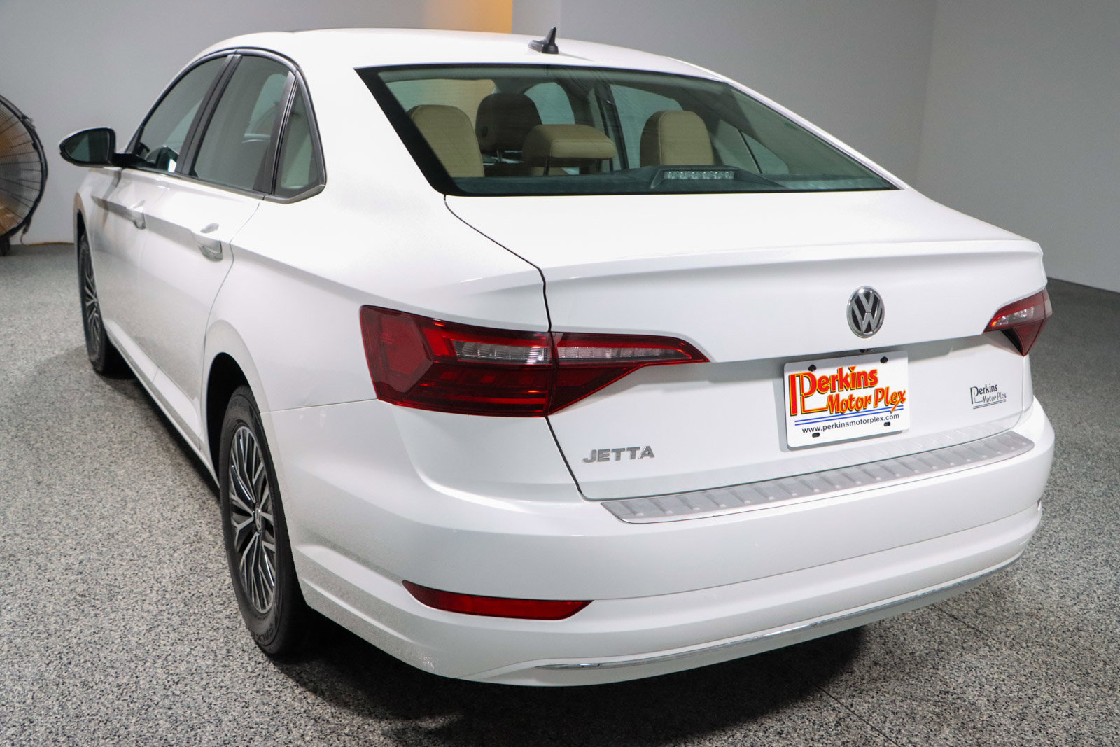 Used 2020 Volkswagen Jetta S image 9