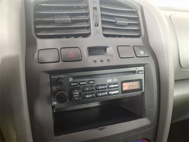 Used 2004 Hyundai Santa Fe 2WD image 20