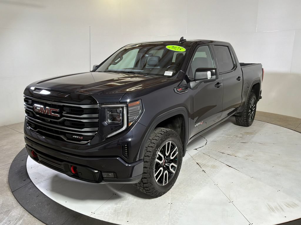 Used 2025 GMC Sierra 1500 AT4 w/ Technology Package AWD/4WD image 3