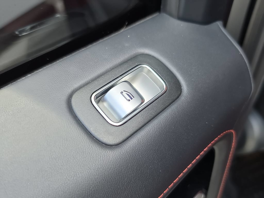 Used 2024 Mercedes-Benz G 63 AMG 4MATIC image 9